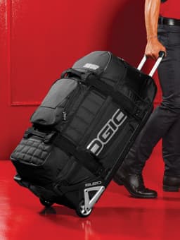 OGIO® 9800 WHEELED 34” RIG BAG. 180L view 2