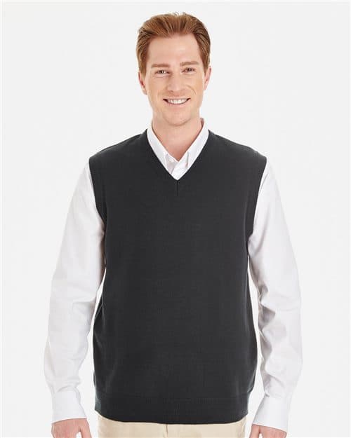 Men's Pilbloc™ V-Neck Sweater Vest